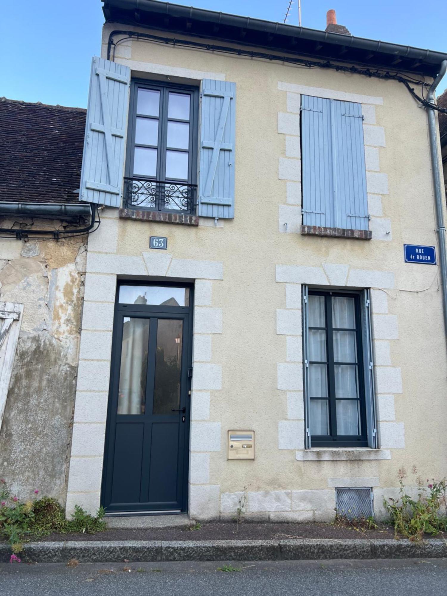 Vila La Persienne Bleue - Coeur Historique De Mortagne Au Perche Exteriér fotografie